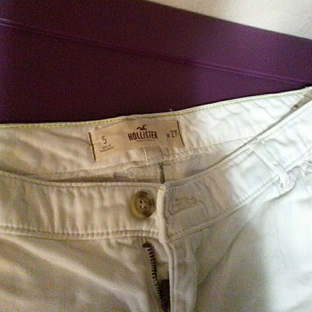 Shorts - Picture 3 of 3